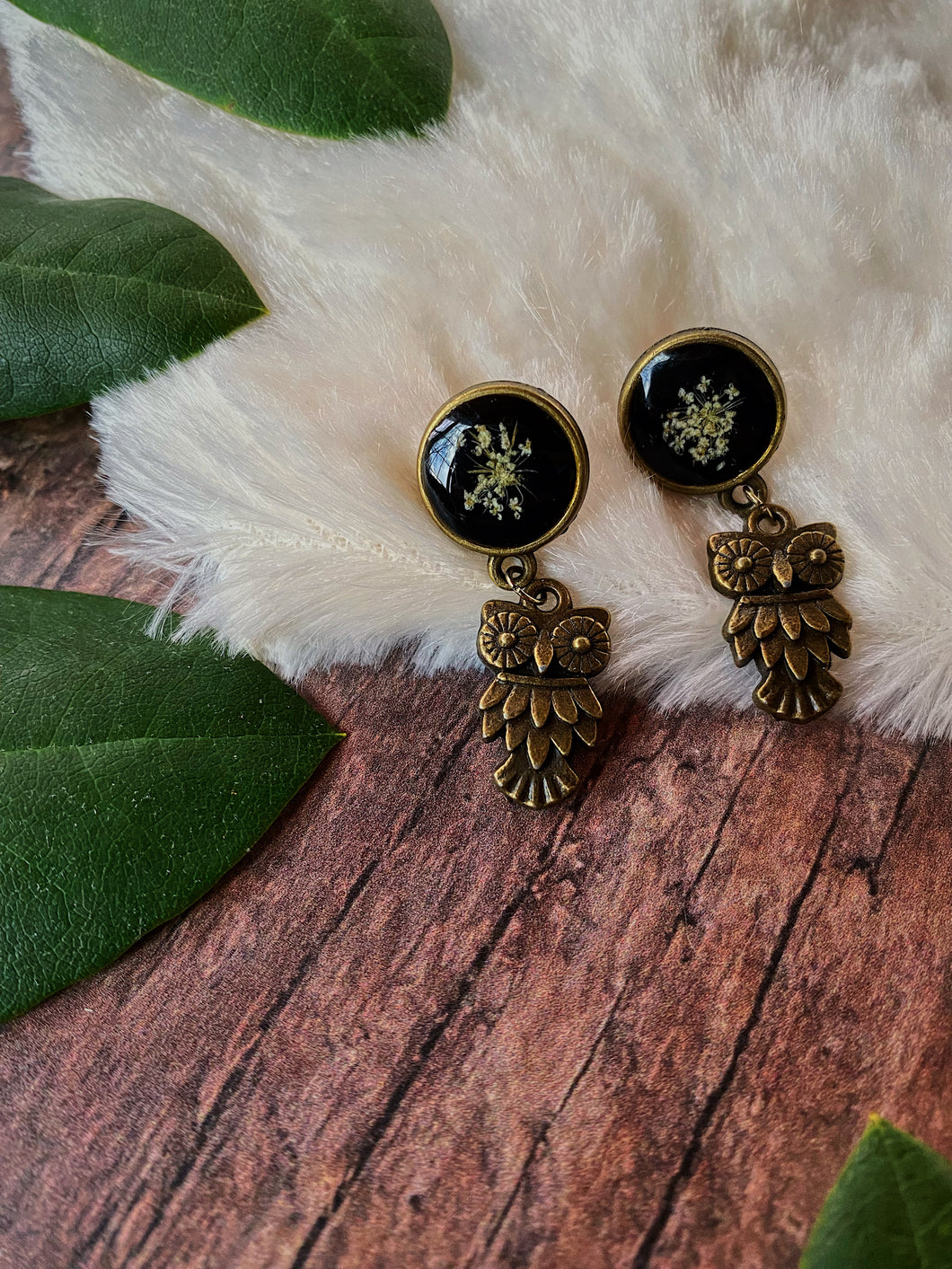 Queen Anne's Owl Earrings