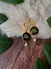 Load image into Gallery viewer, Queen Anne and Howlite Earrings
